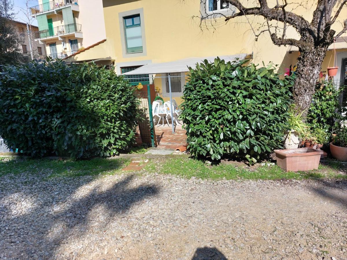 Апартаменти La Piccola Oasi Con Parcheggio Флоренція Екстер'єр фото