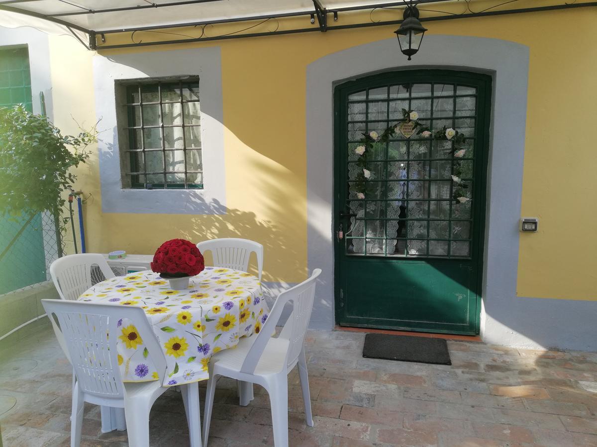Апартаменти La Piccola Oasi Con Parcheggio Флоренція Екстер'єр фото
